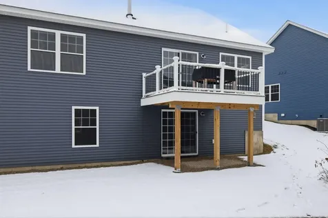 17 Millstone Drive Northfield NH 03276