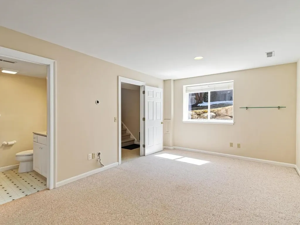 213 Park Road South Burlington VT 05403