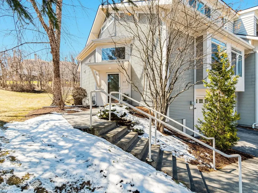 213 Park Road South Burlington VT 05403