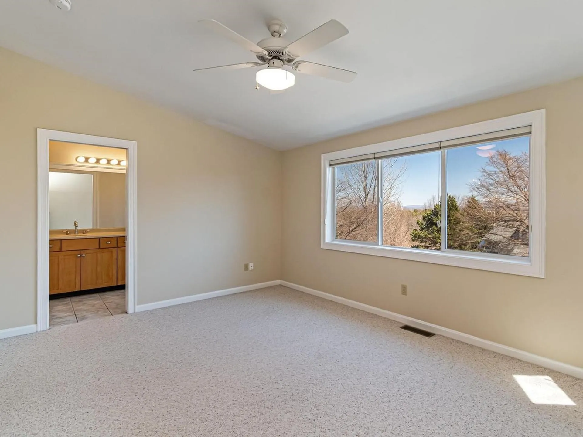 213 Park Road South Burlington VT 05403