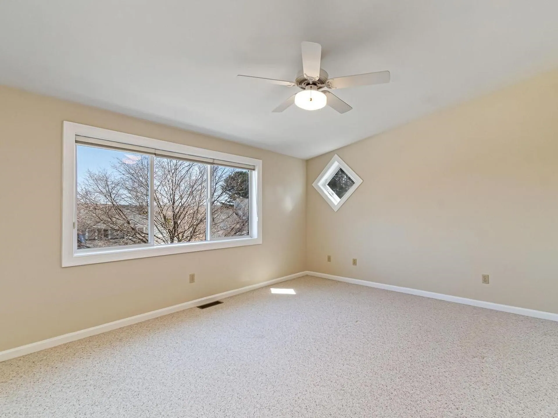 213 Park Road South Burlington VT 05403