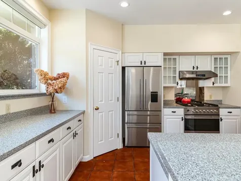 213 Park Road South Burlington VT 05403