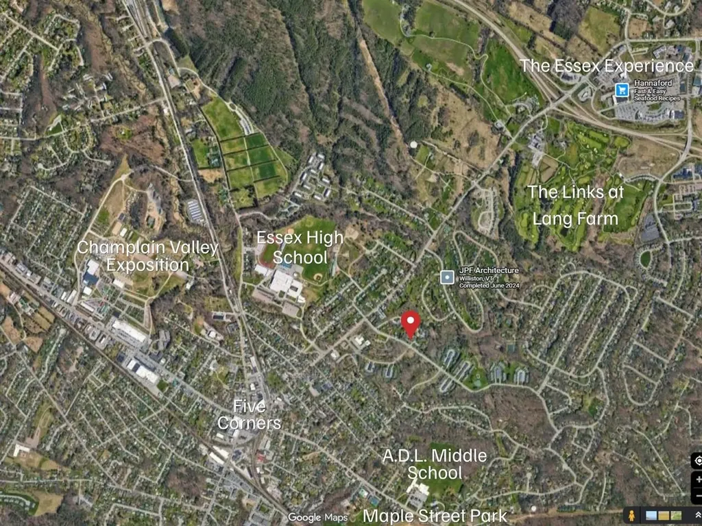 13 Sugartree Lane Essex Junction VT 05452