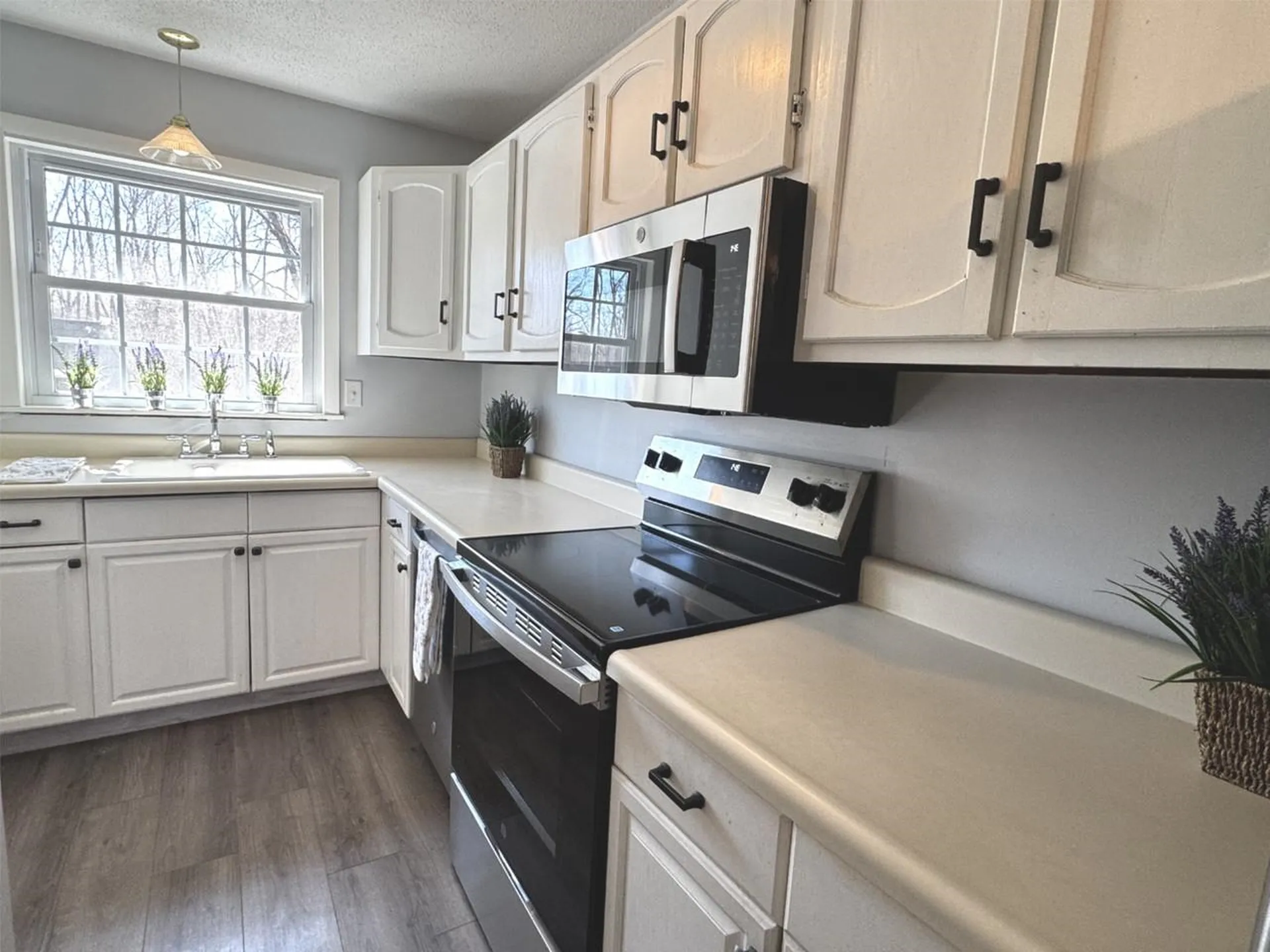 13 Sugartree Lane Essex Junction VT 05452