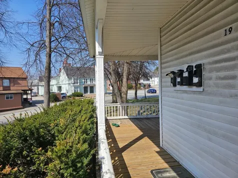 19 Orange Street Nashua NH 03064