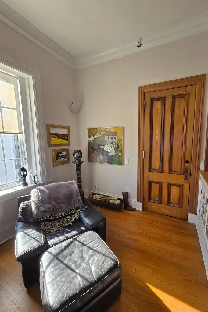 13 Kimball Hill Putney VT 05346