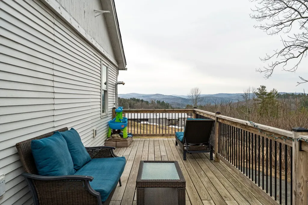 1571 Dairy Hill Road Royalton VT 05068