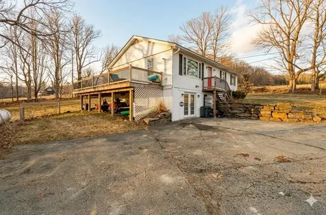 1571 Dairy Hill Road Royalton VT 05068
