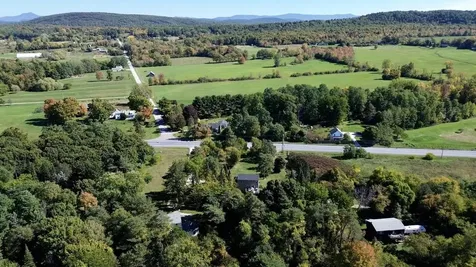 5653 Vt Route 7 Ferrisburgh VT 05456
