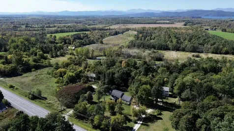 5653 Vt Route 7 Ferrisburgh VT 05456