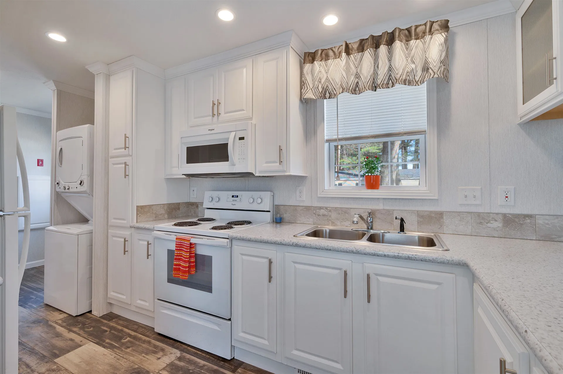 120 Robin Hood Drive Exeter NH 03833
