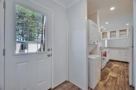 120 Robin Hood Drive Exeter NH 03833