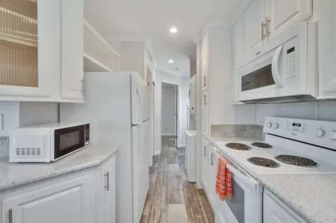 120 Robin Hood Drive Exeter NH 03833