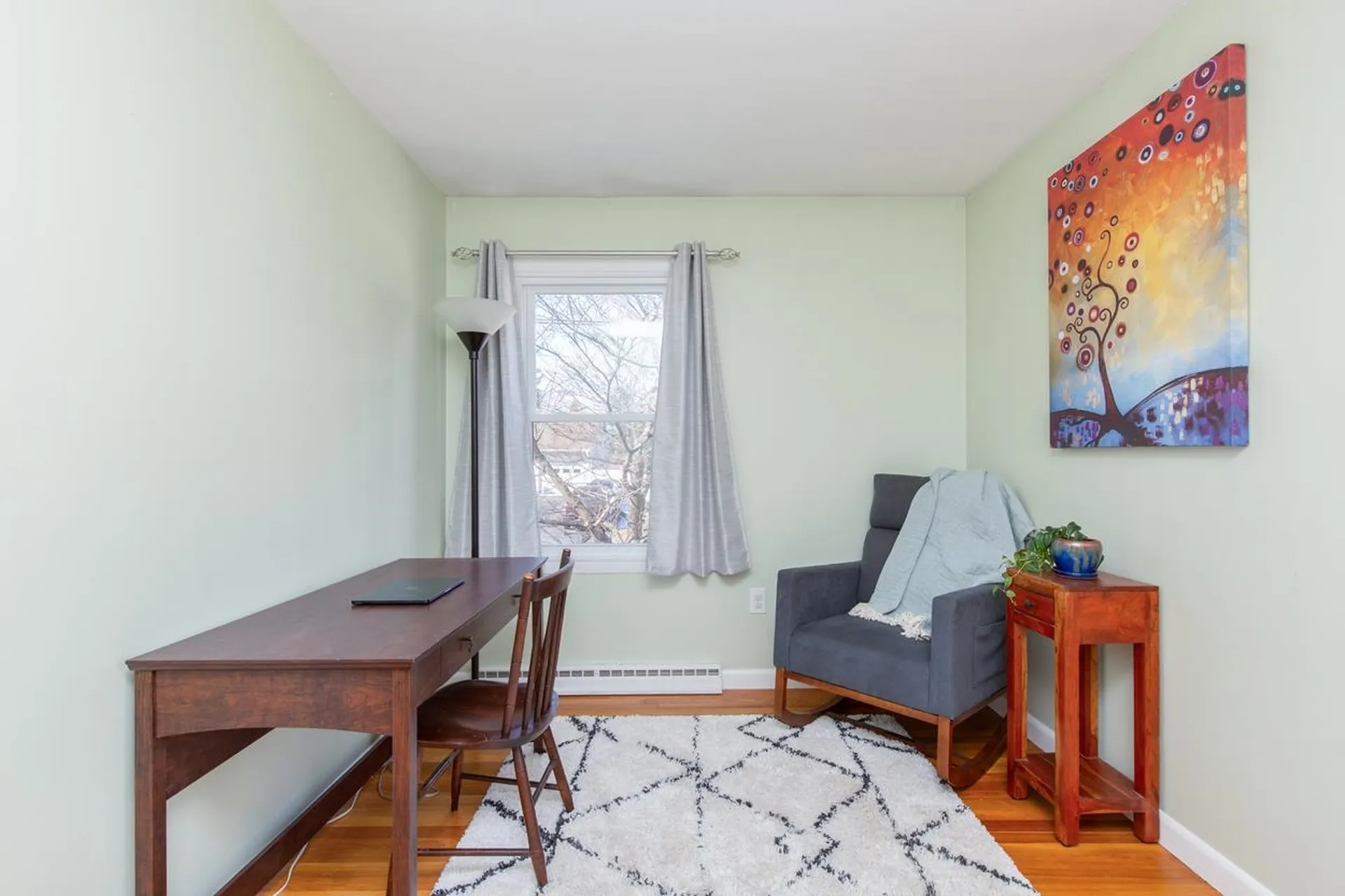 25 Meade Street Nashua NH 03064