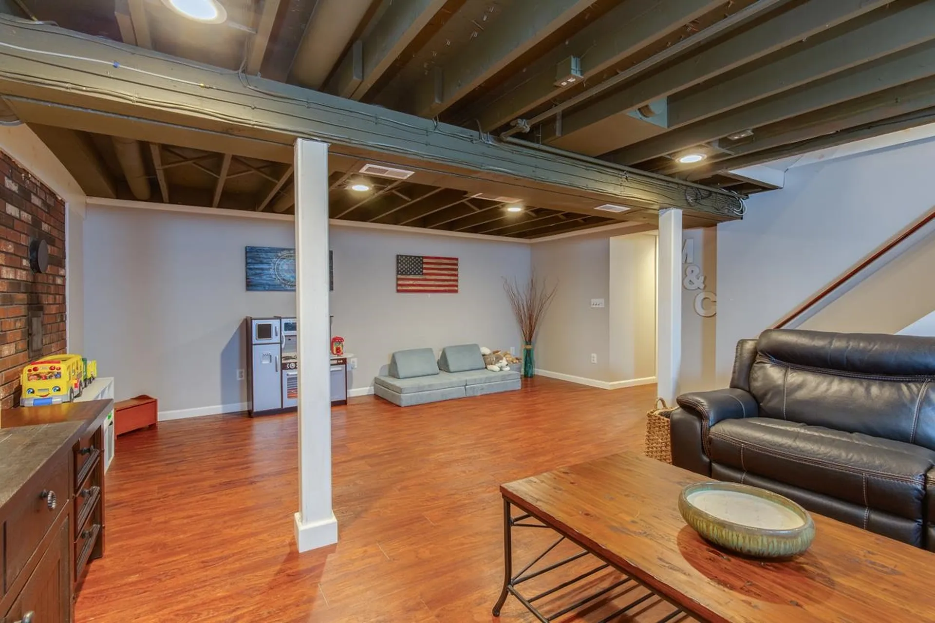 25 Meade Street Nashua NH 03064