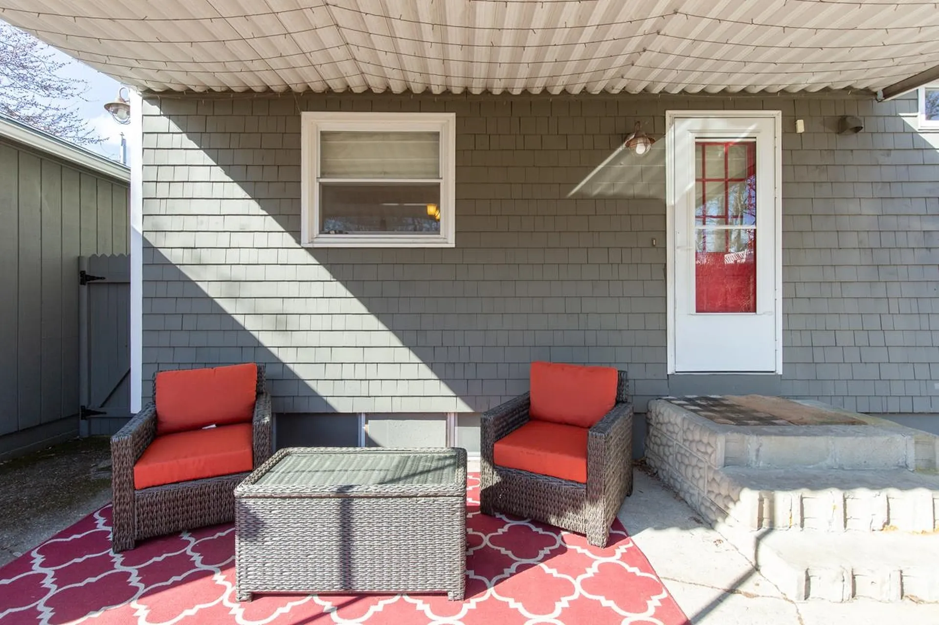 25 Meade Street Nashua NH 03064