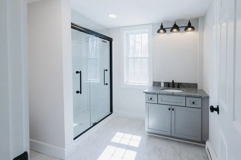 211 Breed Road Harrisville NH 03450