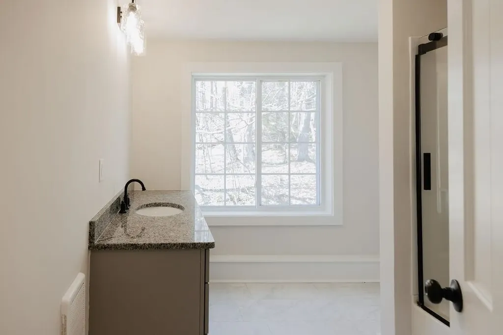 211 Breed Road Harrisville NH 03450