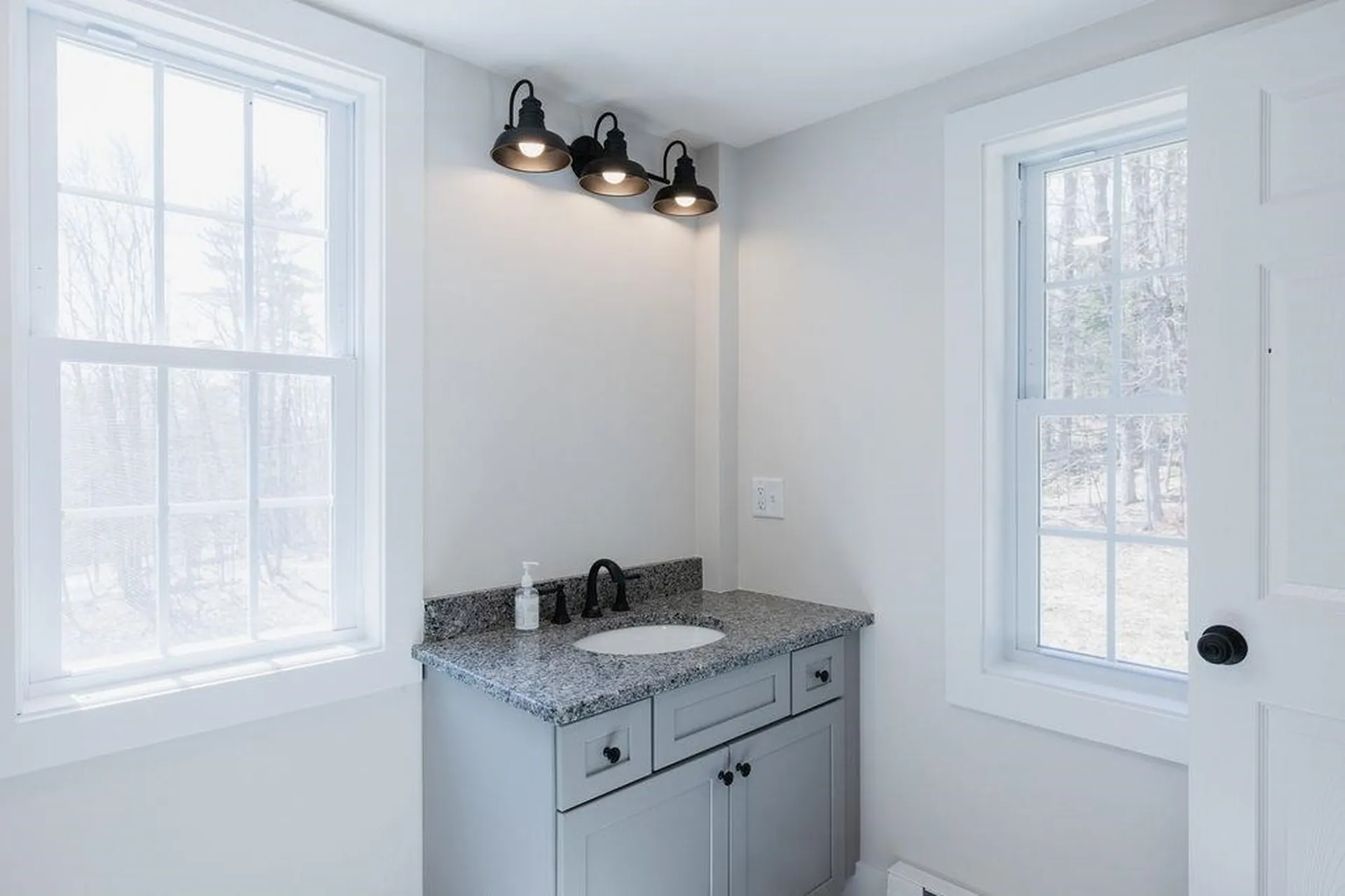 211 Breed Road Harrisville NH 03450