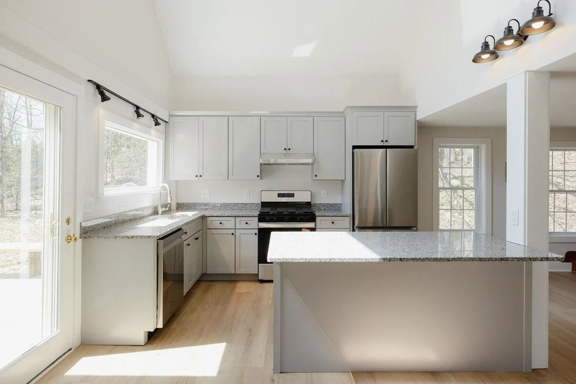 211 Breed Road Harrisville NH 03450