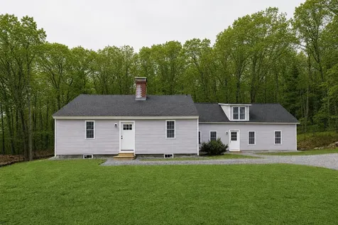 211 Breed Road Harrisville NH 03450