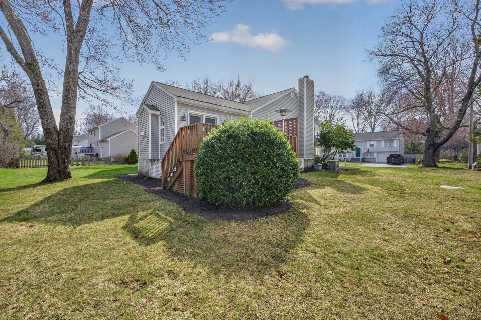 21 Hedman Avenue Hampton NH 03842