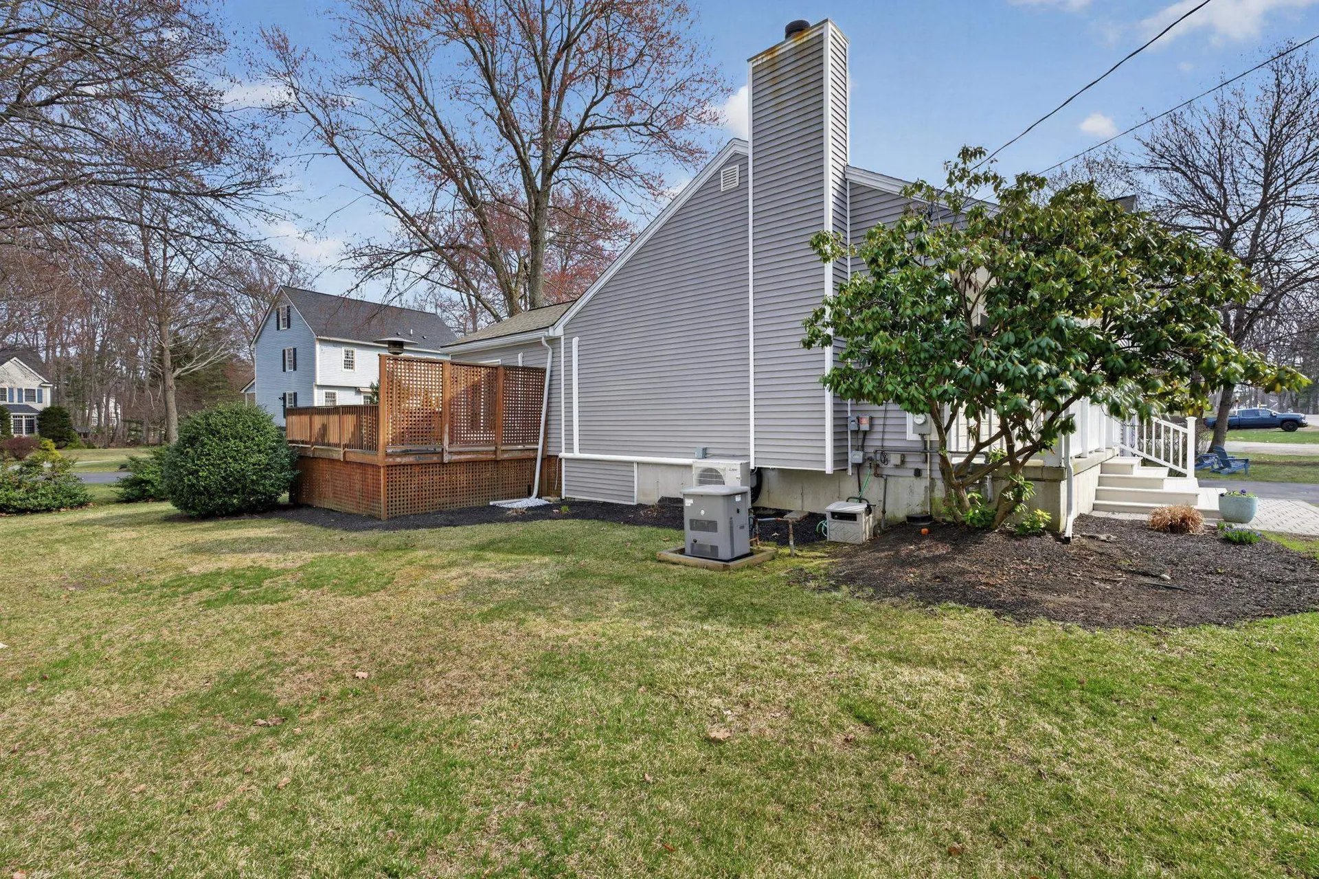 21 Hedman Avenue Hampton NH 03842
