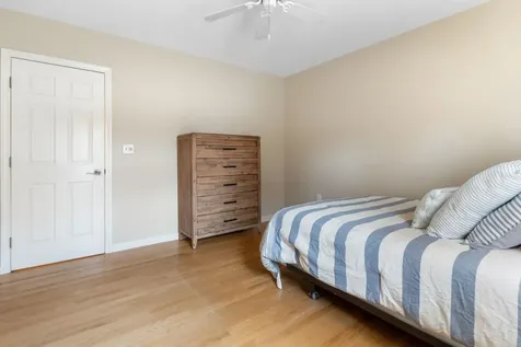 21 Hedman Avenue Hampton NH 03842