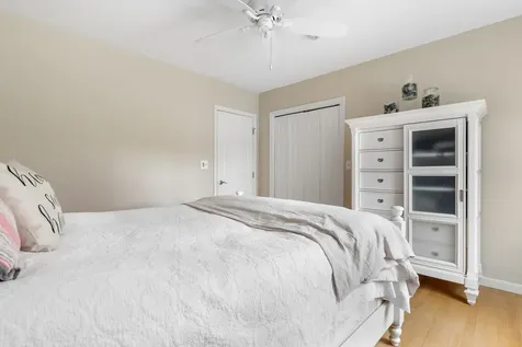 21 Hedman Avenue Hampton NH 03842