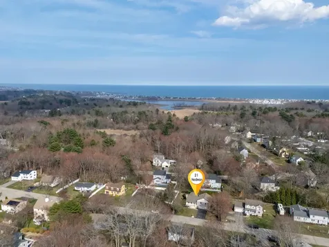 21 Hedman Avenue Hampton NH 03842