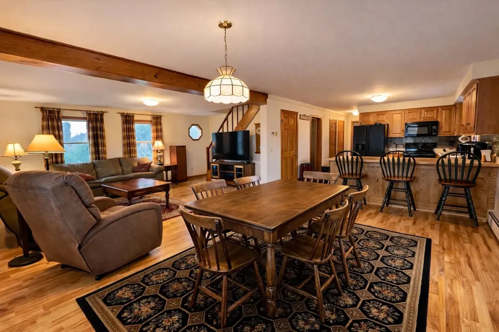 82 Stark Road Lyndon VT 05851