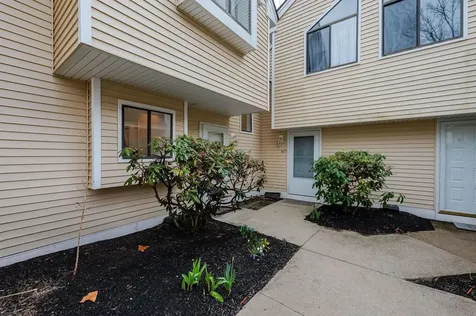 66 Franklin Heights Rochester NH 03867