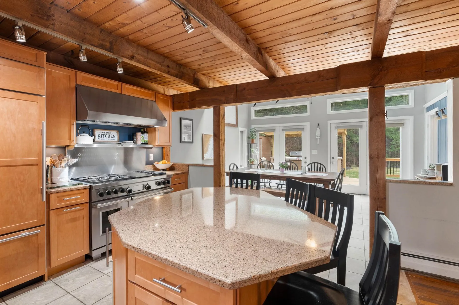 11 Windsor Boulevard Londonderry NH 03053