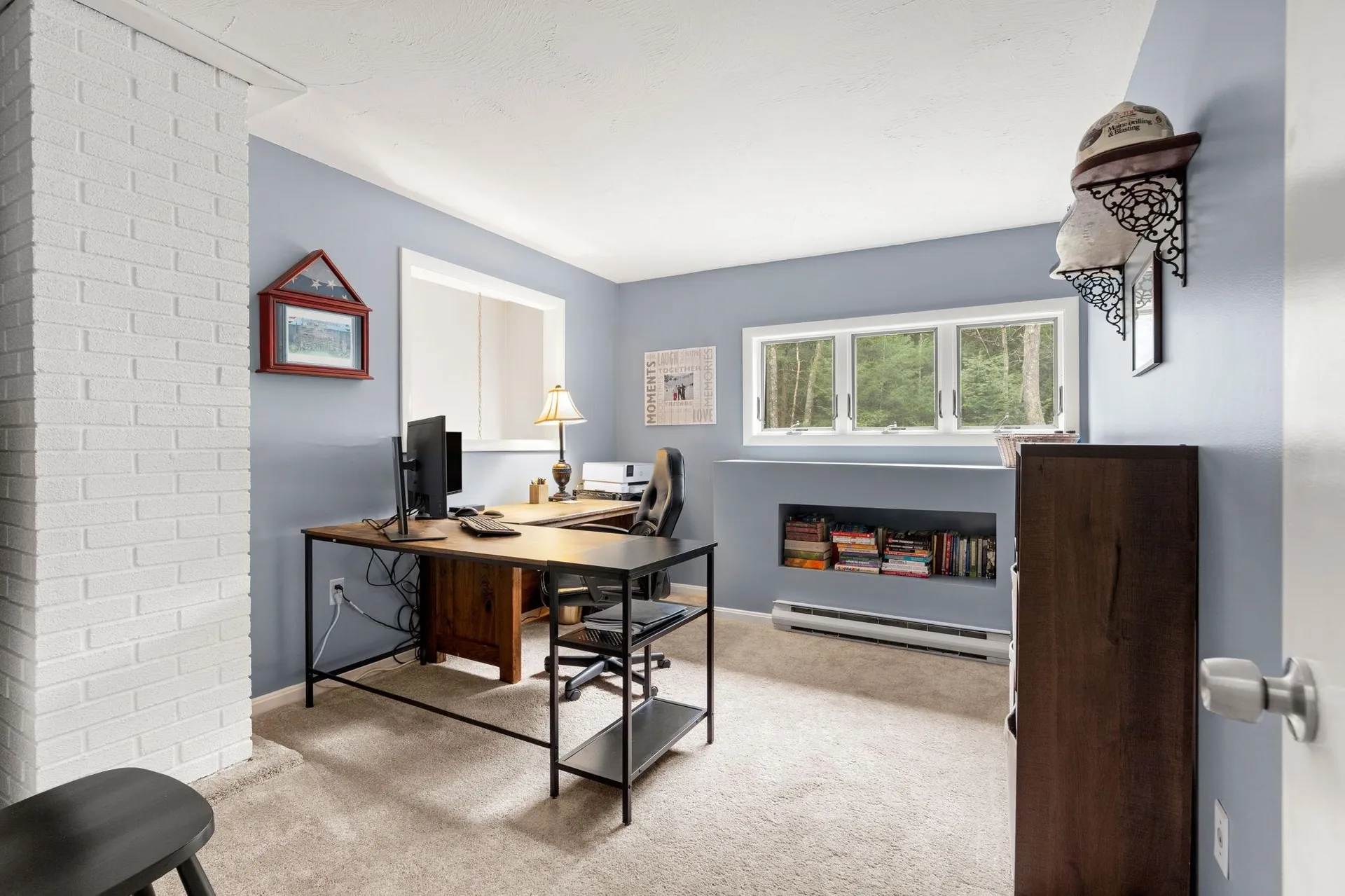 11 Windsor Boulevard Londonderry NH 03053