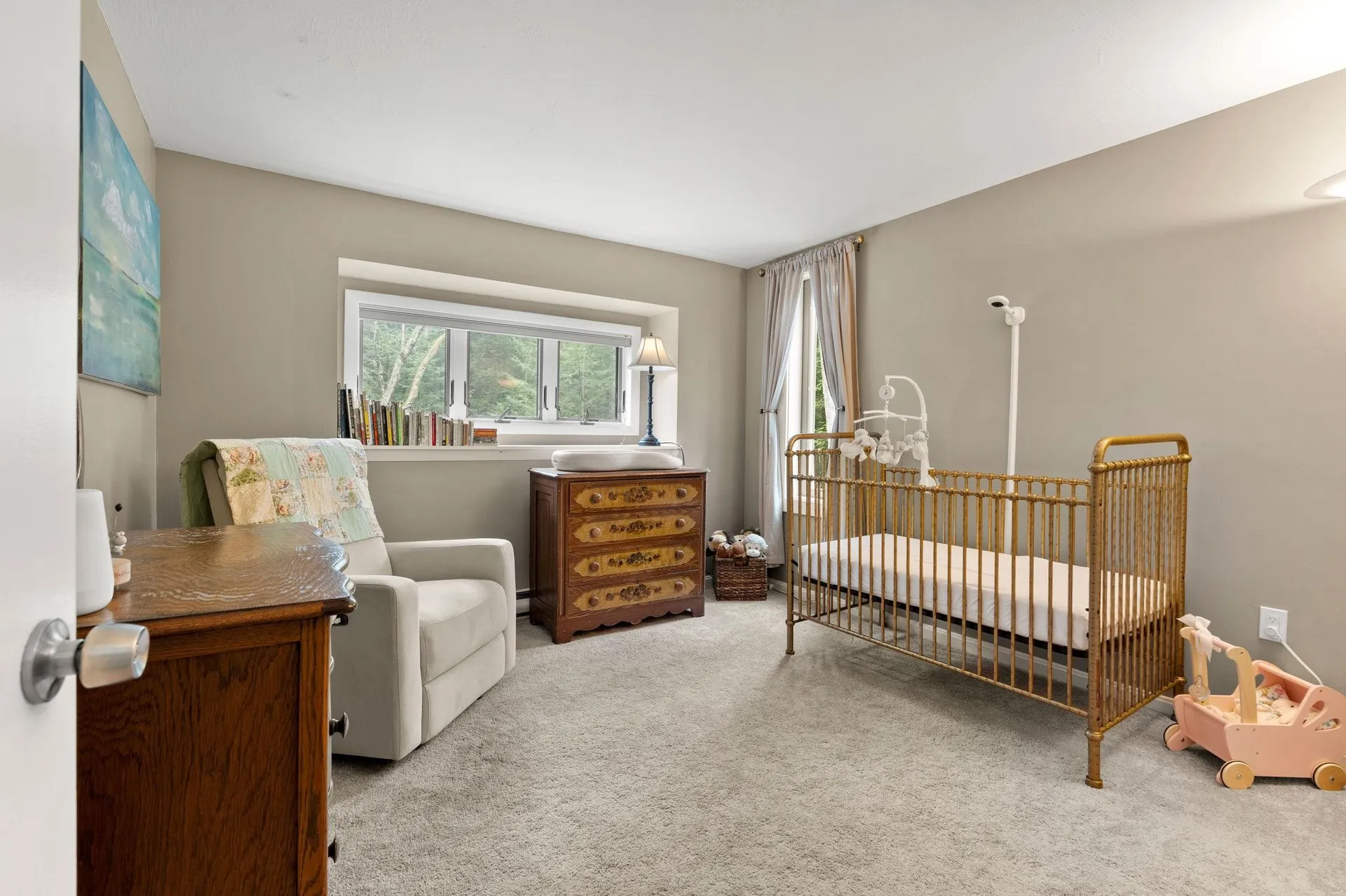 11 Windsor Boulevard Londonderry NH 03053