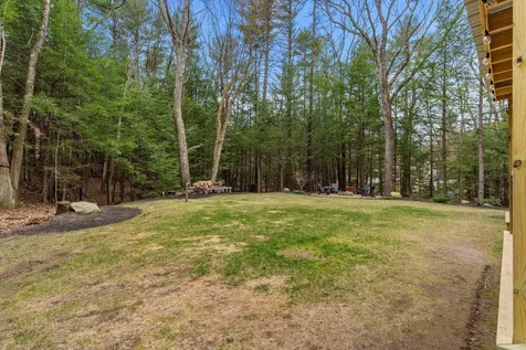 11 Windsor Boulevard Londonderry NH 03053