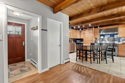 11 Windsor Boulevard Londonderry NH 03053
