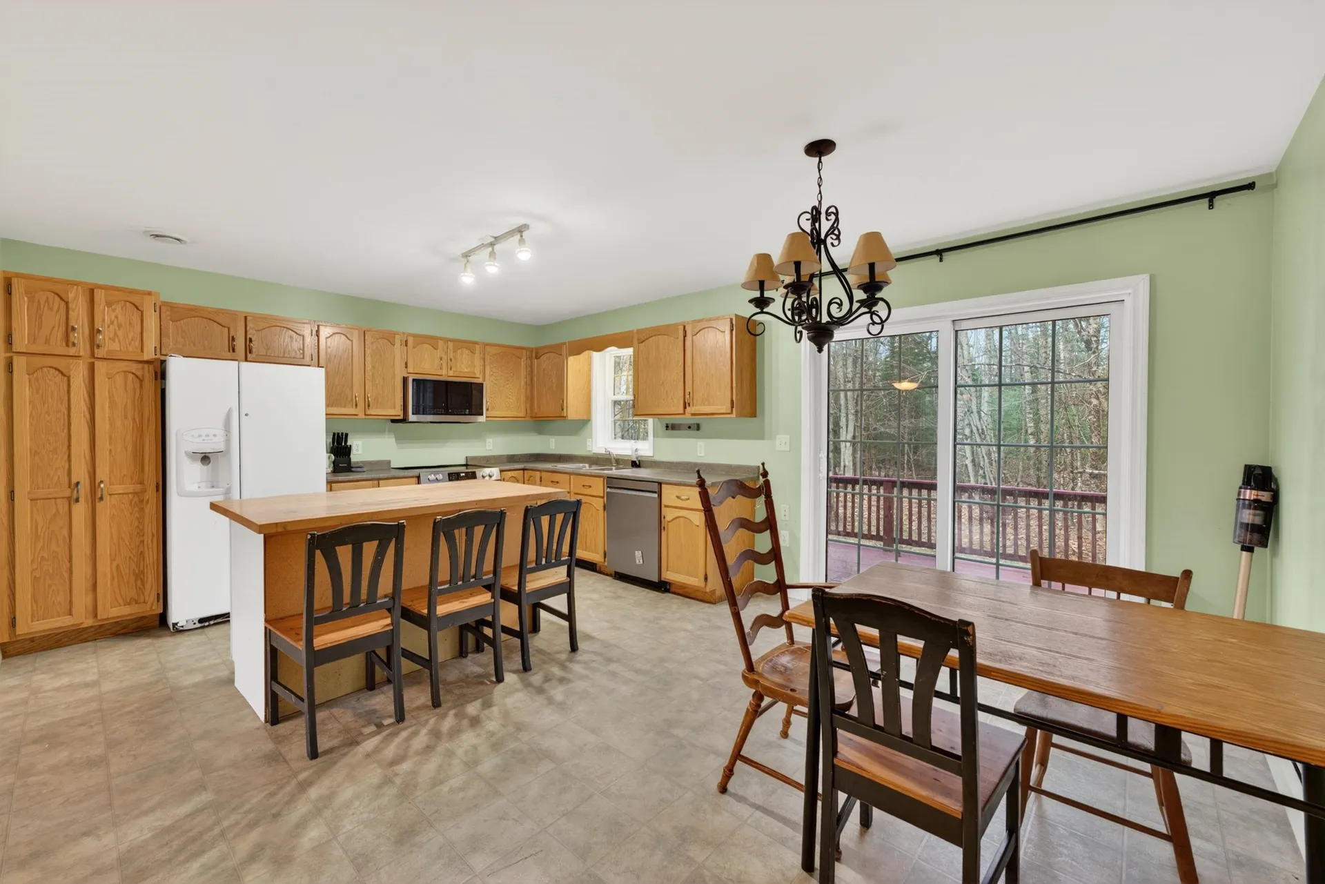 61 Forest Glen Littleton NH 03561