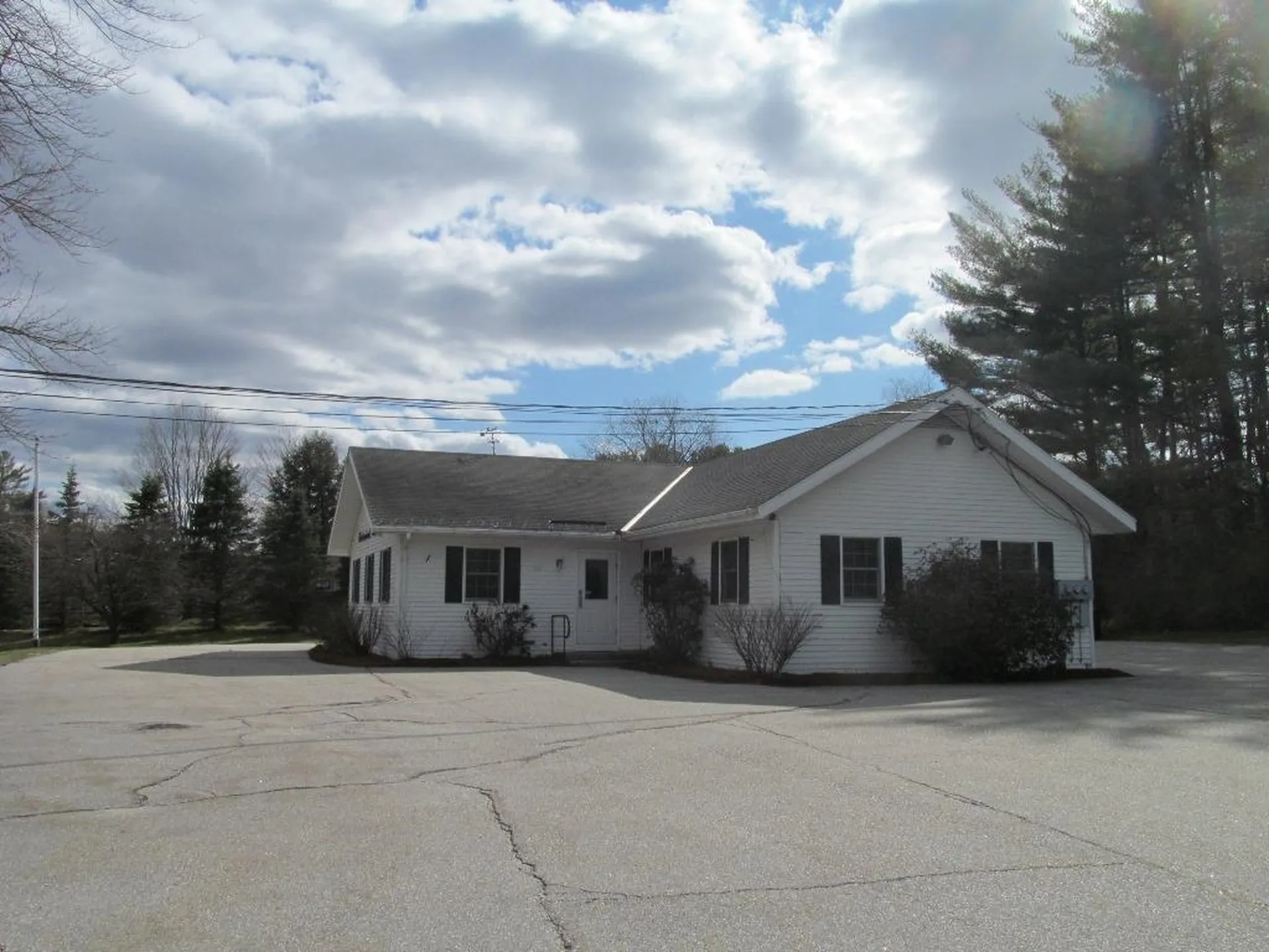 8 Luxury Drive Newport NH 03773