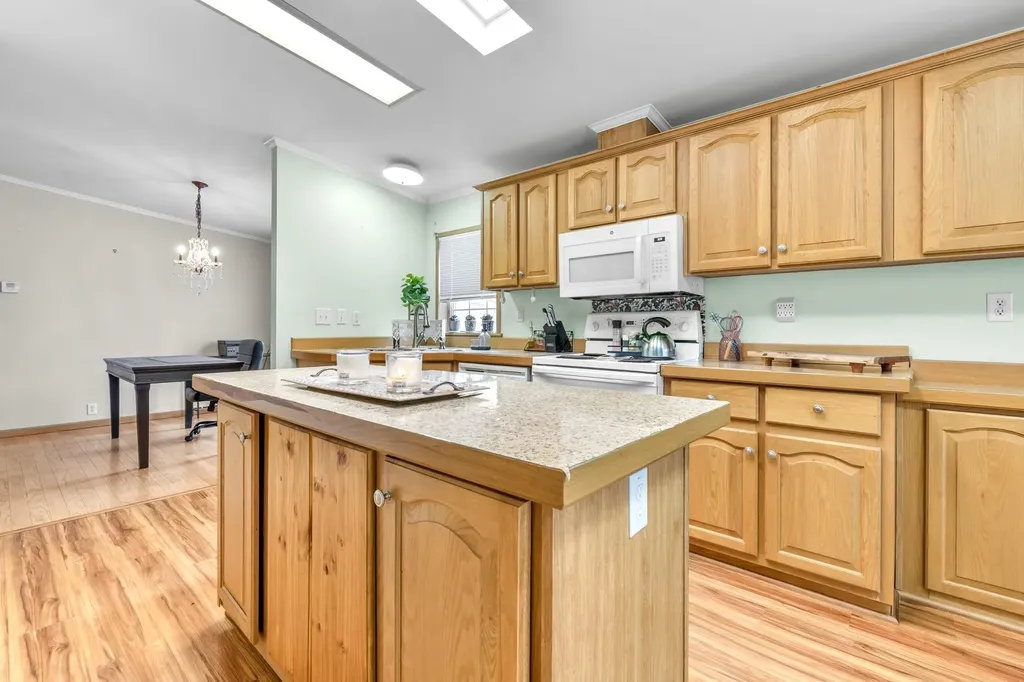 166 Eagle Drive Rochester NH 03868