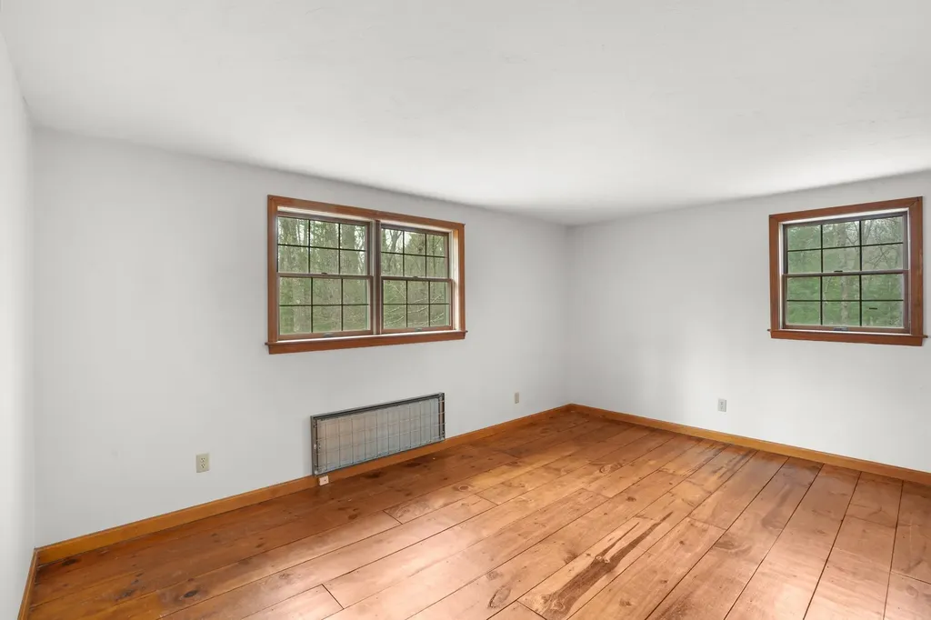 220 Riverdale Road New Boston NH 03070