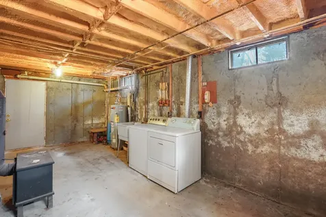 220 Riverdale Road New Boston NH 03070