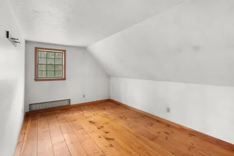220 Riverdale Road New Boston NH 03070