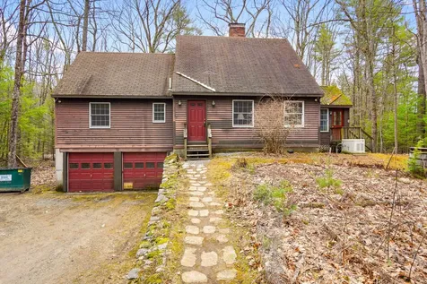 220 Riverdale Road New Boston NH 03070