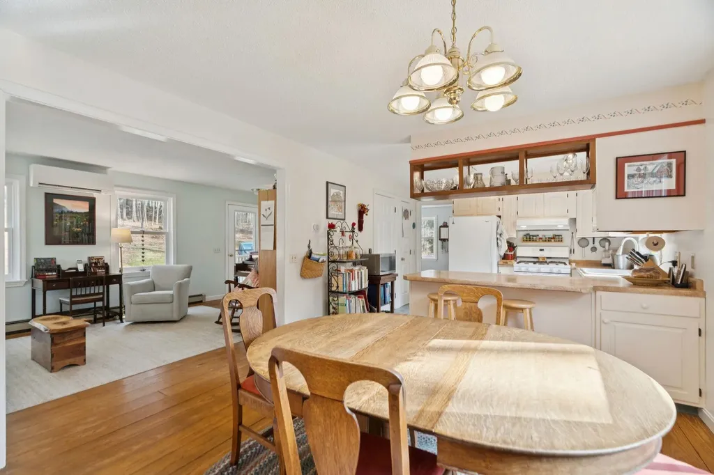 455 Hawk Pine Road Norwich VT 05055