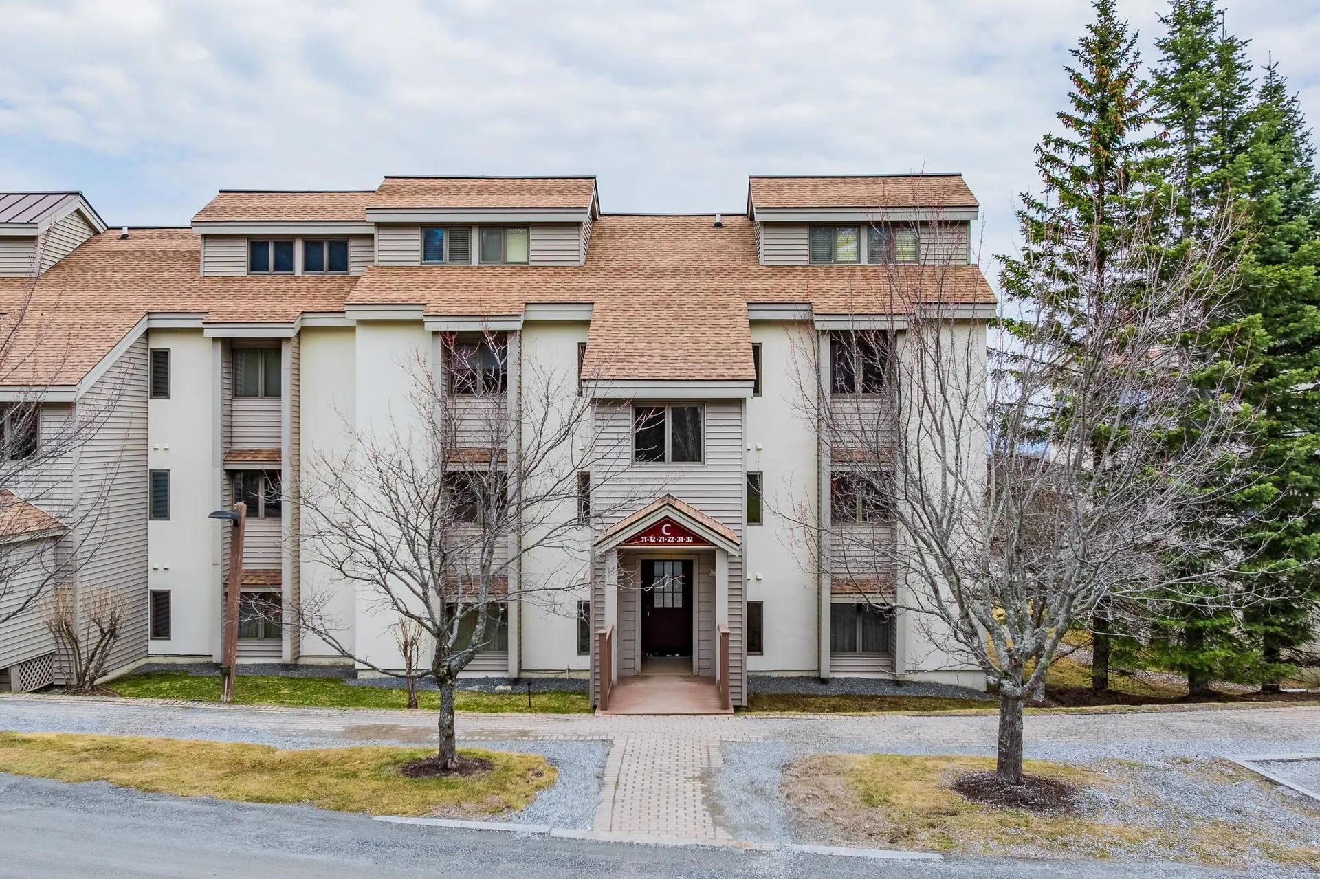 12 Ober Tal Drive Stratton VT 05155