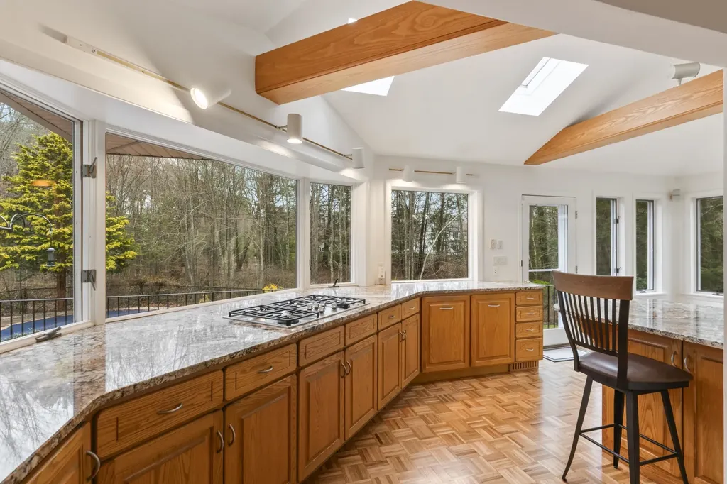 15 Pine Road North Hampton NH 03862
