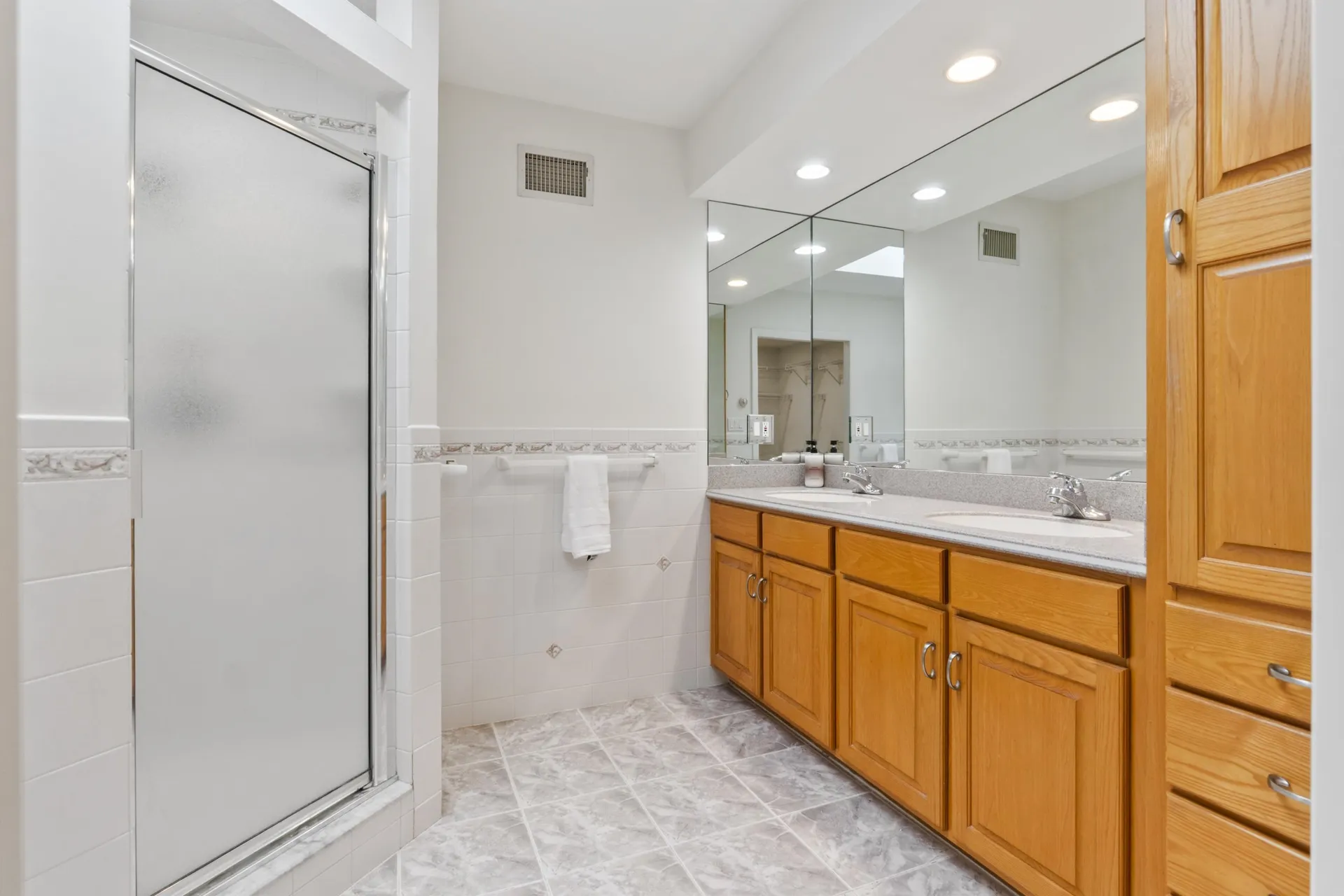 15 Pine Road North Hampton NH 03862