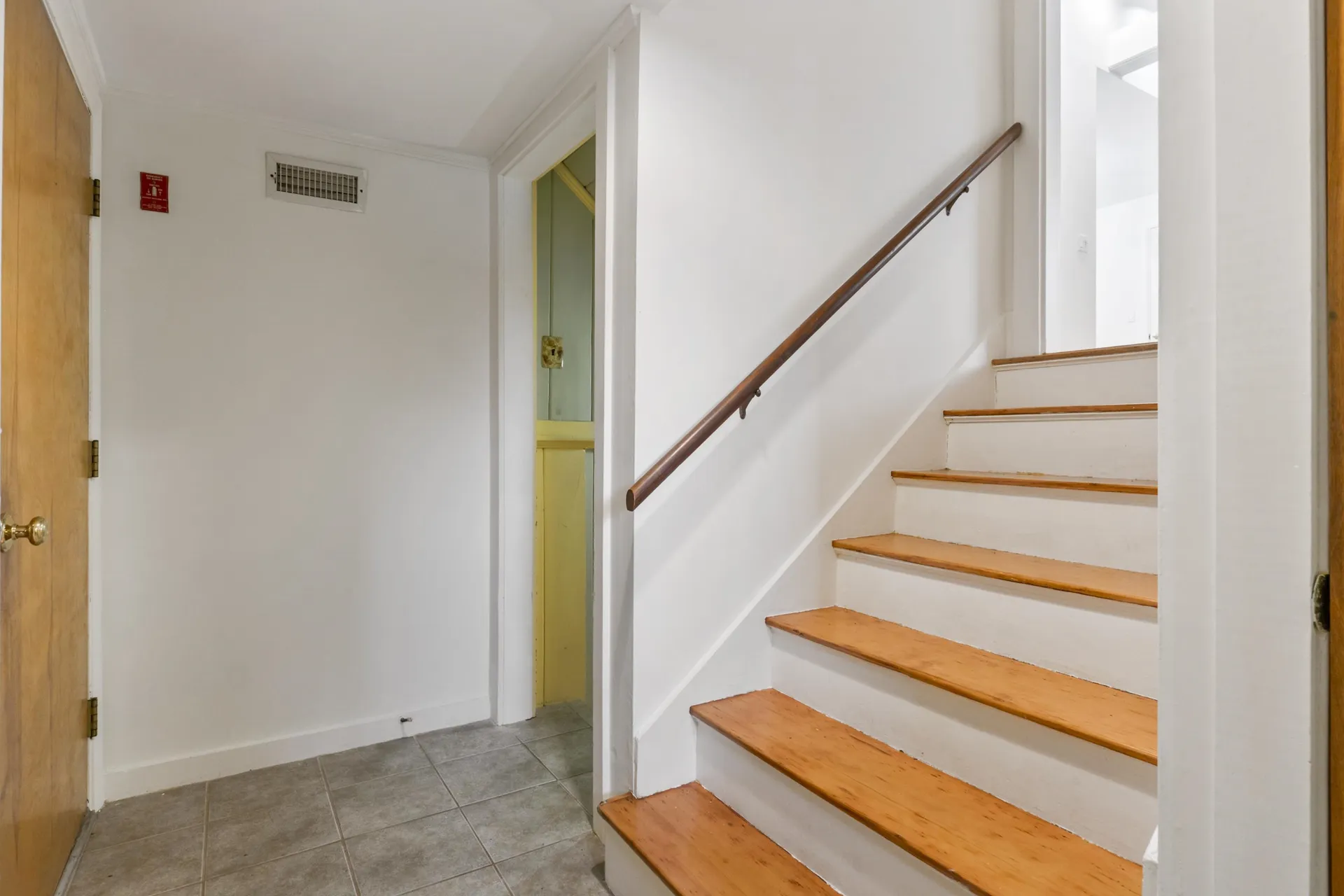 15 Pine Road North Hampton NH 03862