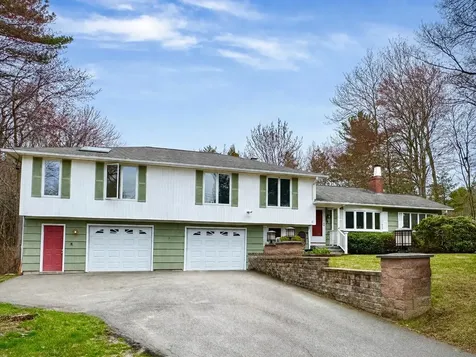 15 Pine Road North Hampton NH 03862